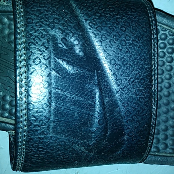 Nike slides - Picture 3 of 3